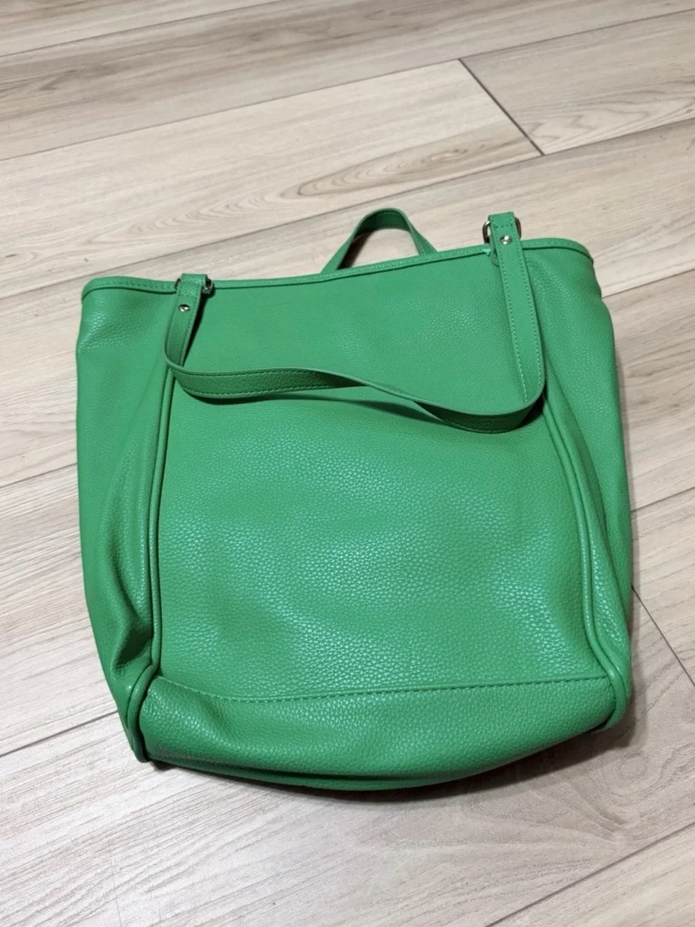 Green Tote Bag - Jewell